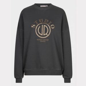 Esqualo Sweater ''Studio Esq''